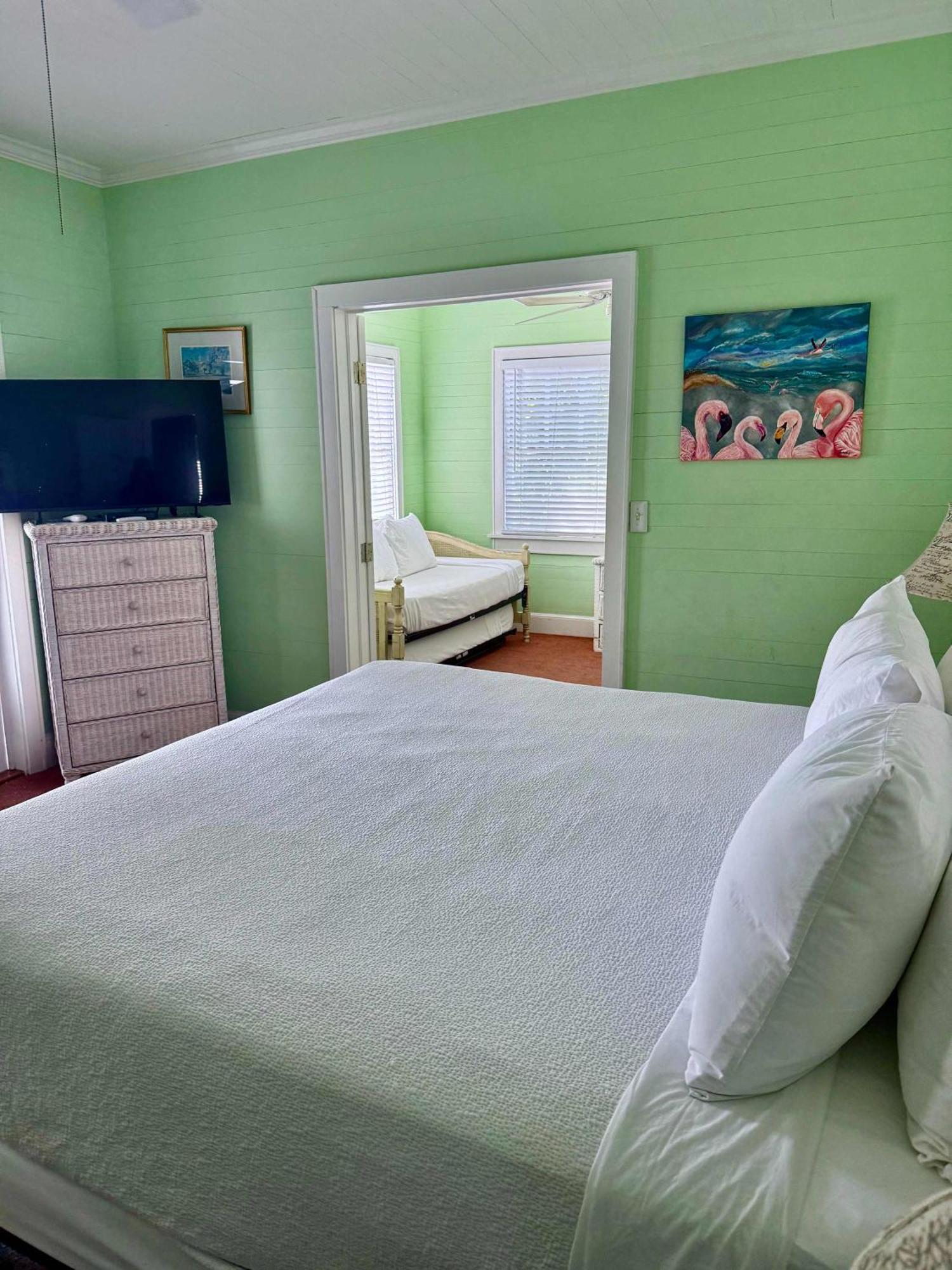 King Suite Balcony - At James House Key West Exterior photo