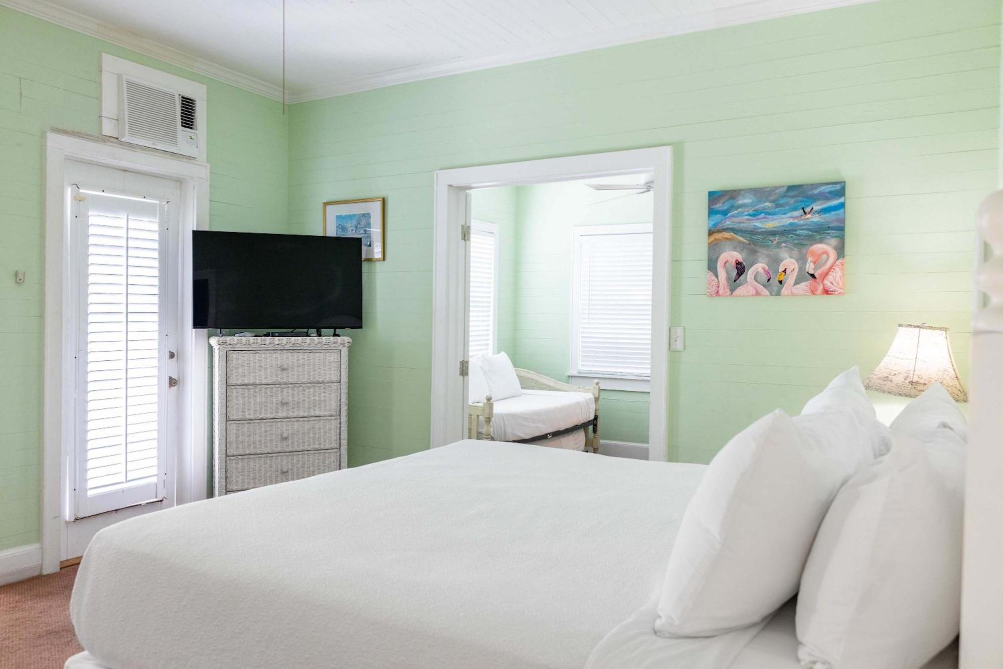 King Suite Balcony - At James House Key West Exterior photo